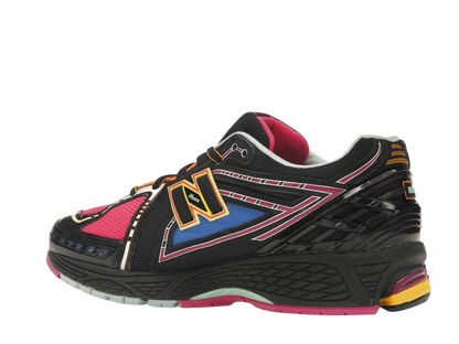 New Balance 1906R Neon Nights